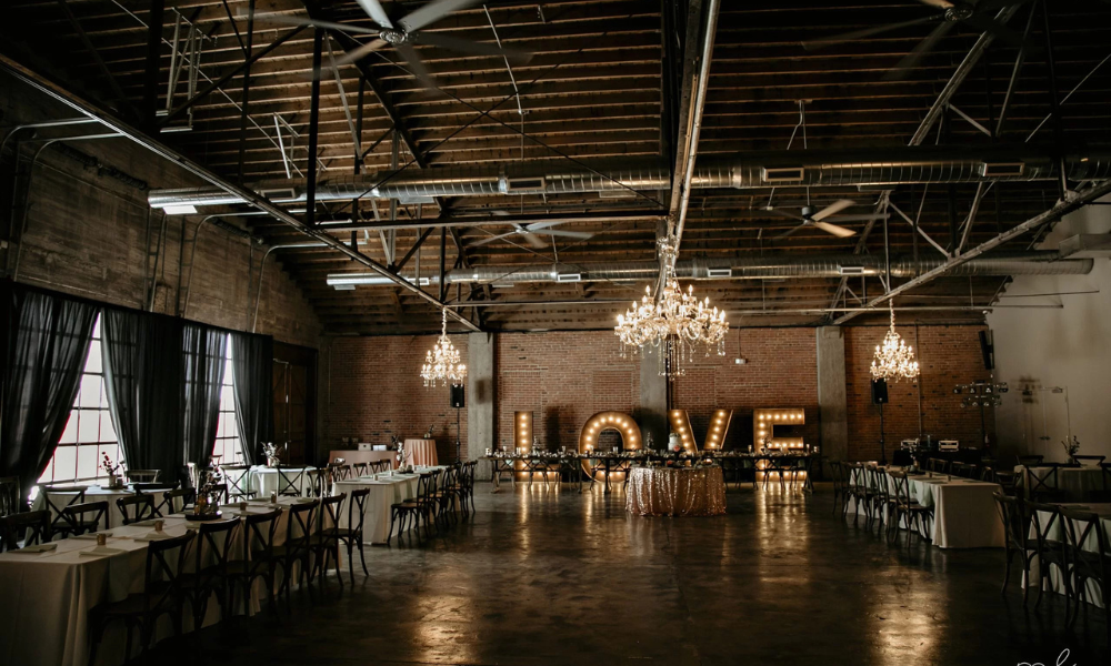 Brick and Mortar in Wichita Weddings Near Me BRICK AND MORTAR WEDDING CEREMONIES
