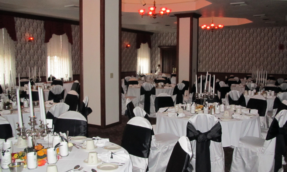 THE DESOTO HOUSE HOTEL WEDDING CEREMONIES