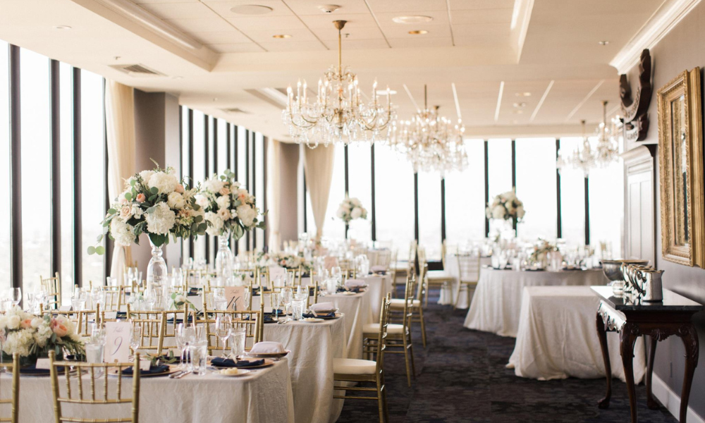 Des Moines Embassy Club in Des Moines Weddings Near Me