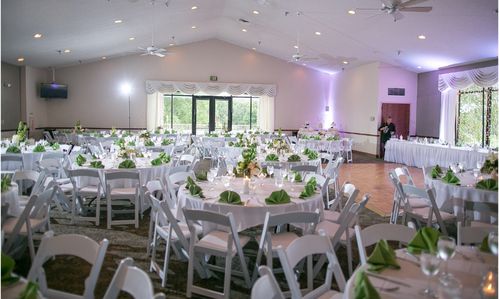 Overland Park Golf Club in OP, KS Weddings Near Me OVERLAND PARK GOLF CLUB WEDDING CEREMONIES
