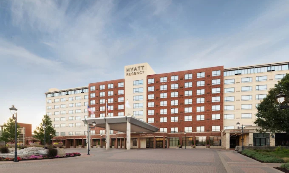 Hyatt Regency Coralville Hotel in Iowa City Weddings Near Me Hyatt Regency Coralville Hotel in Iowa City Weddings Near Me